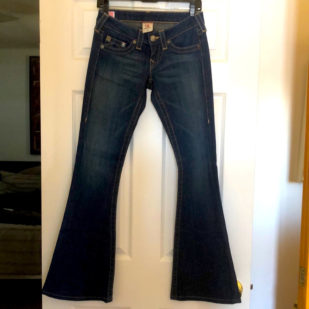 True Religion low rise, flare jeans. Size 25